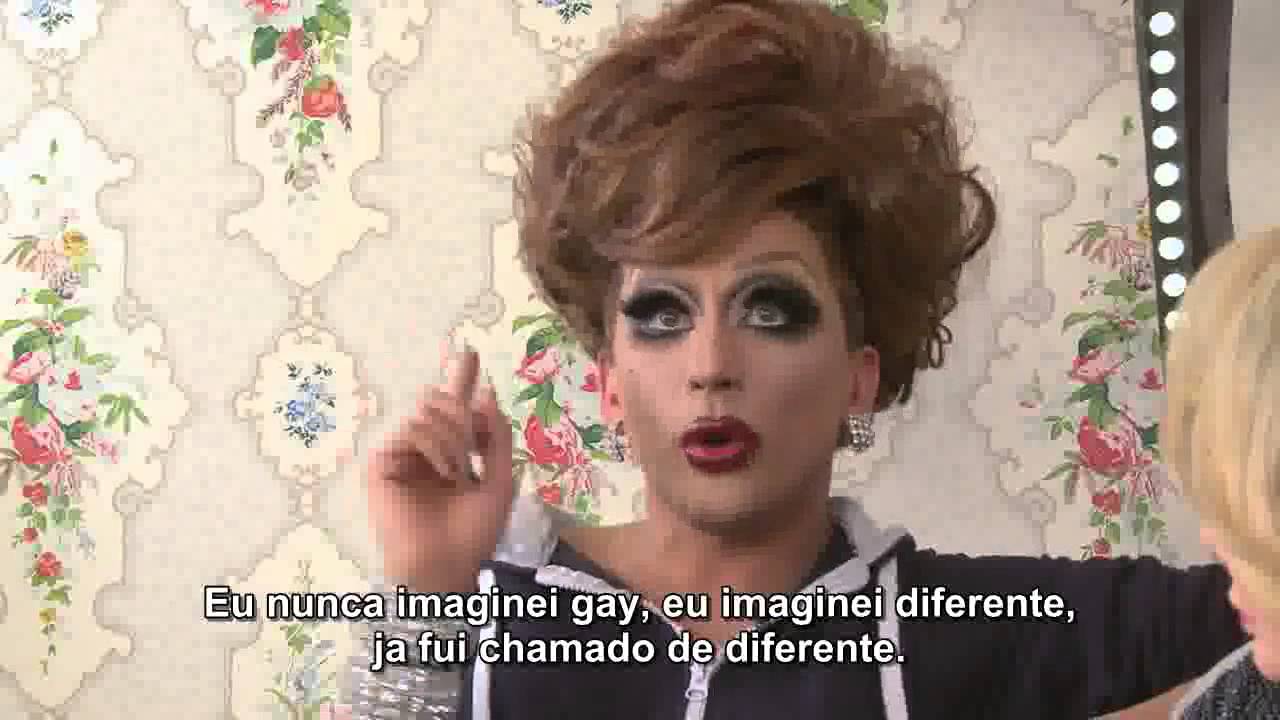 In Bed With Joan entrevista Bianca Del Rio  legendado
