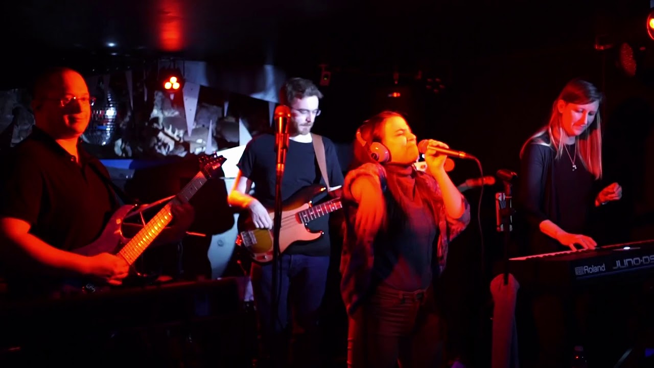 Hot stuff! Cover Ops @ Champmeslé 2019-11-23