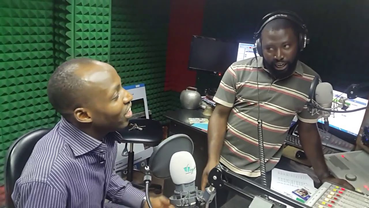 Gospel Music Minister DUNSIN OYEKAN live on Wazobiafm 99.5 Abuja.