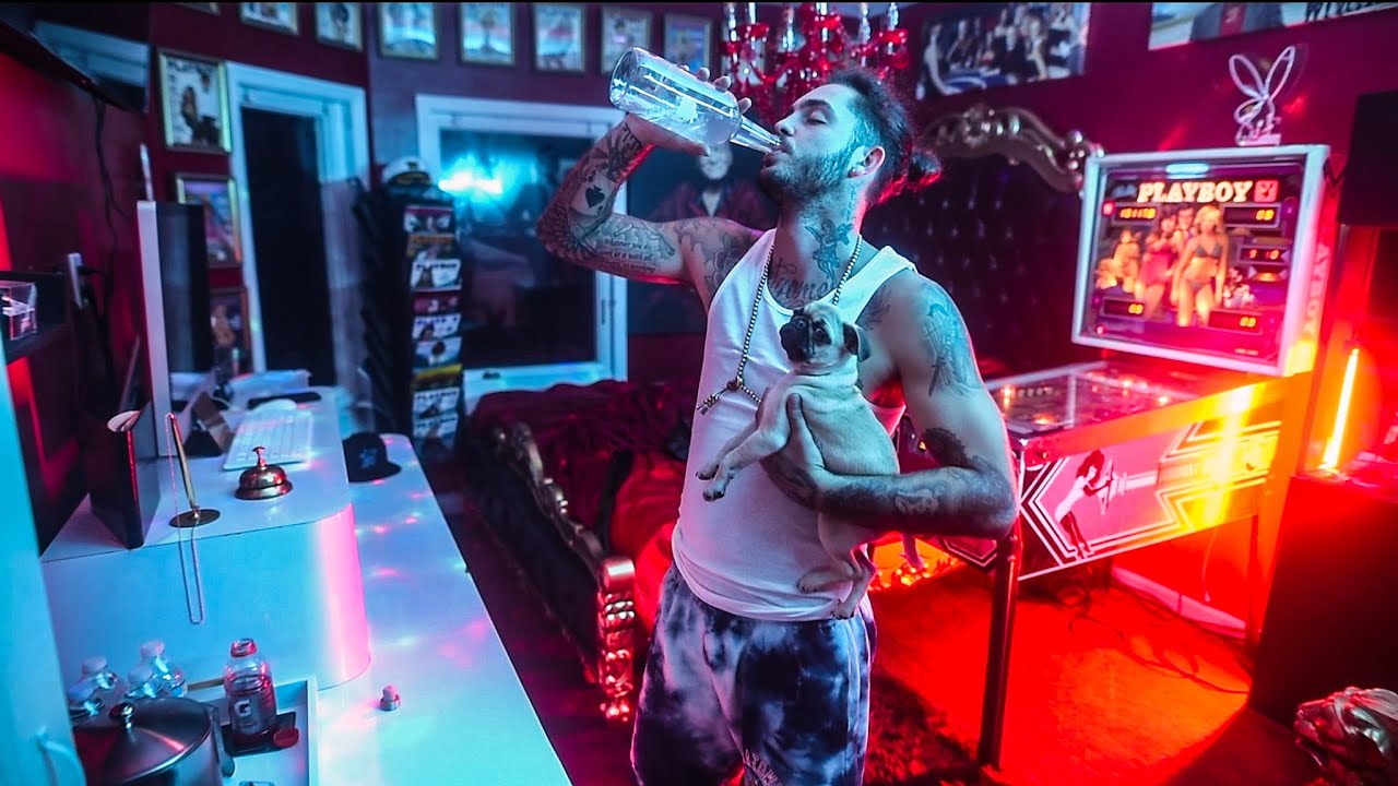 SK8 - Pages (feat. Rook) [Official Music Video]