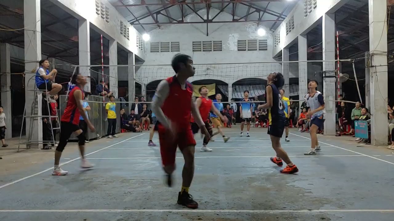 Tranh nhất nhì giải BCH Yên Thắng .  Phố Tu gặp Vân Hạ. Séc 2