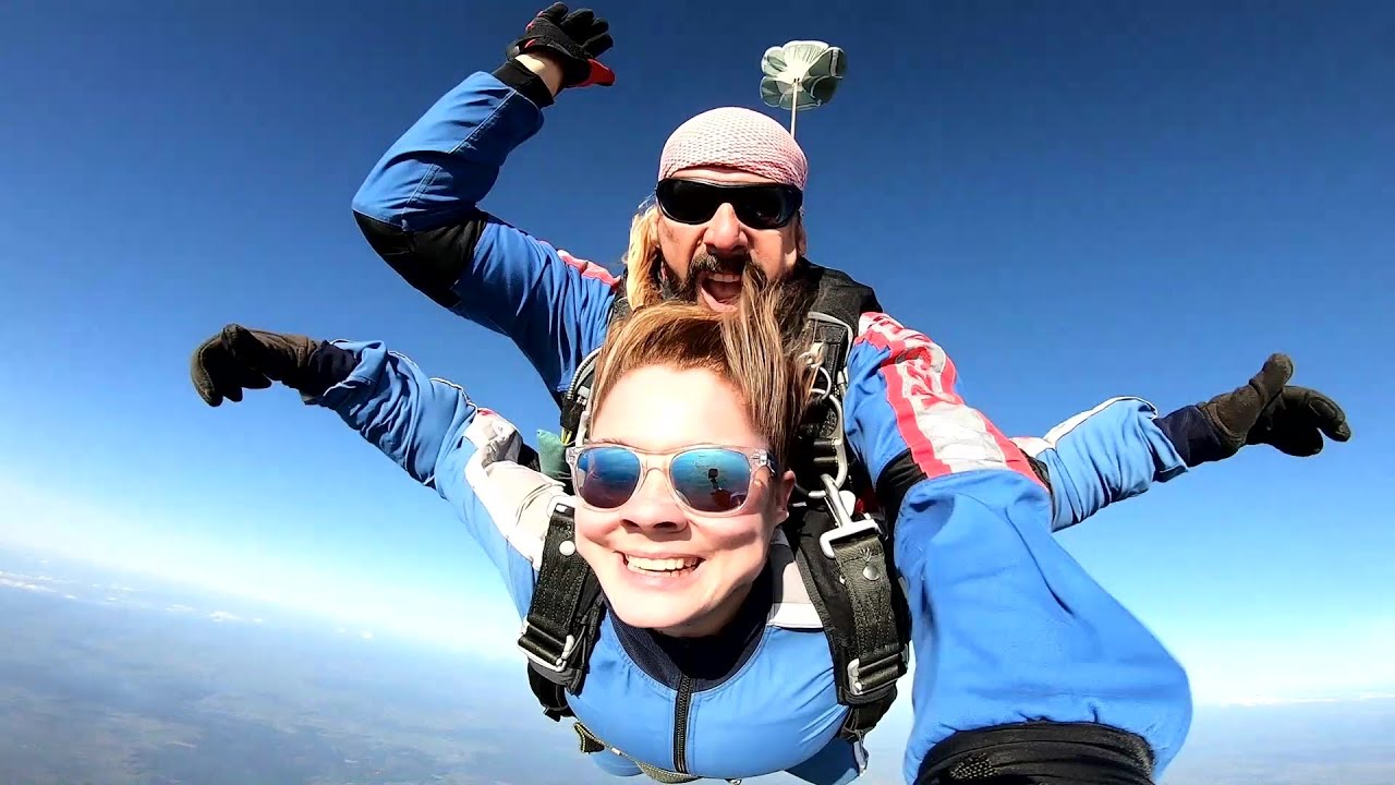 Skok ze spadochronem 2020 - spełnione marzenie! Przasnysz. Skok 4000m