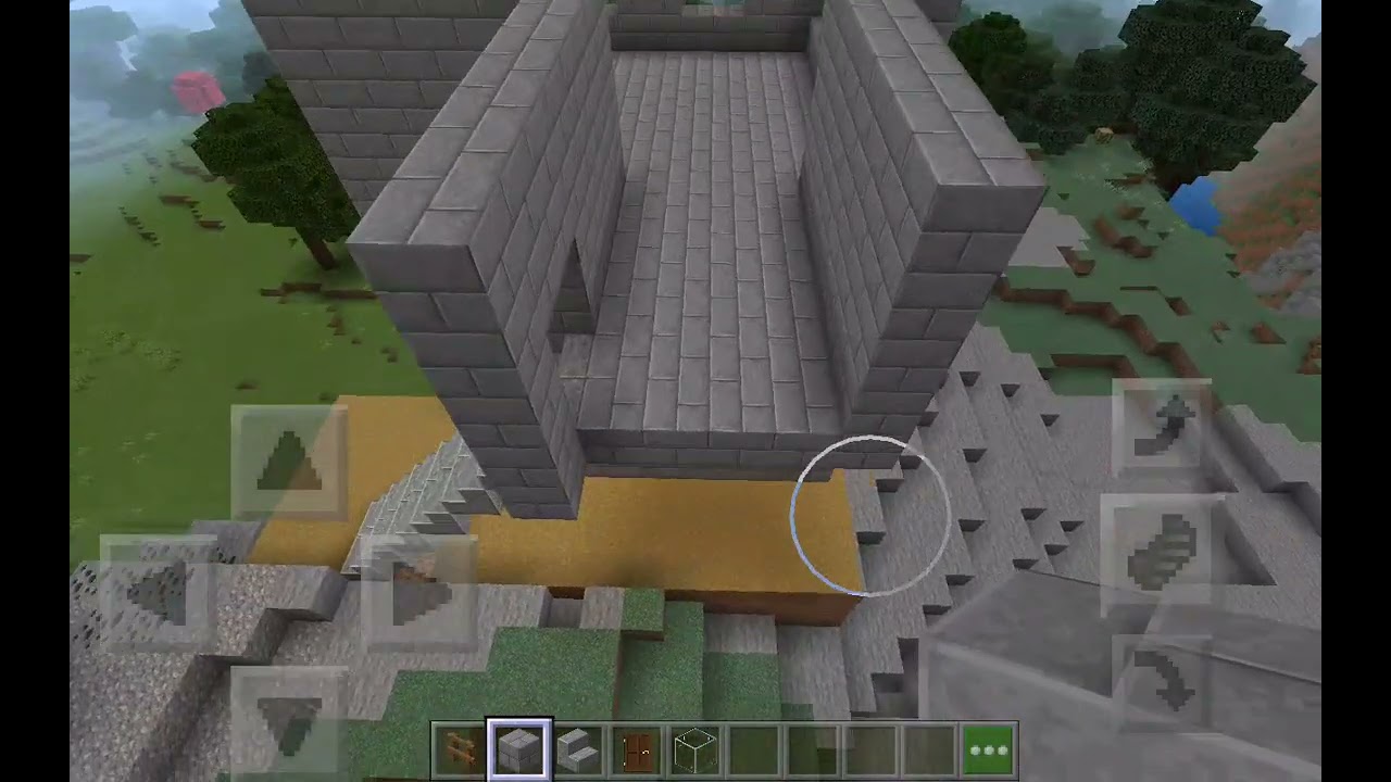 buduje 2 piętrowy dom w Minecraft 