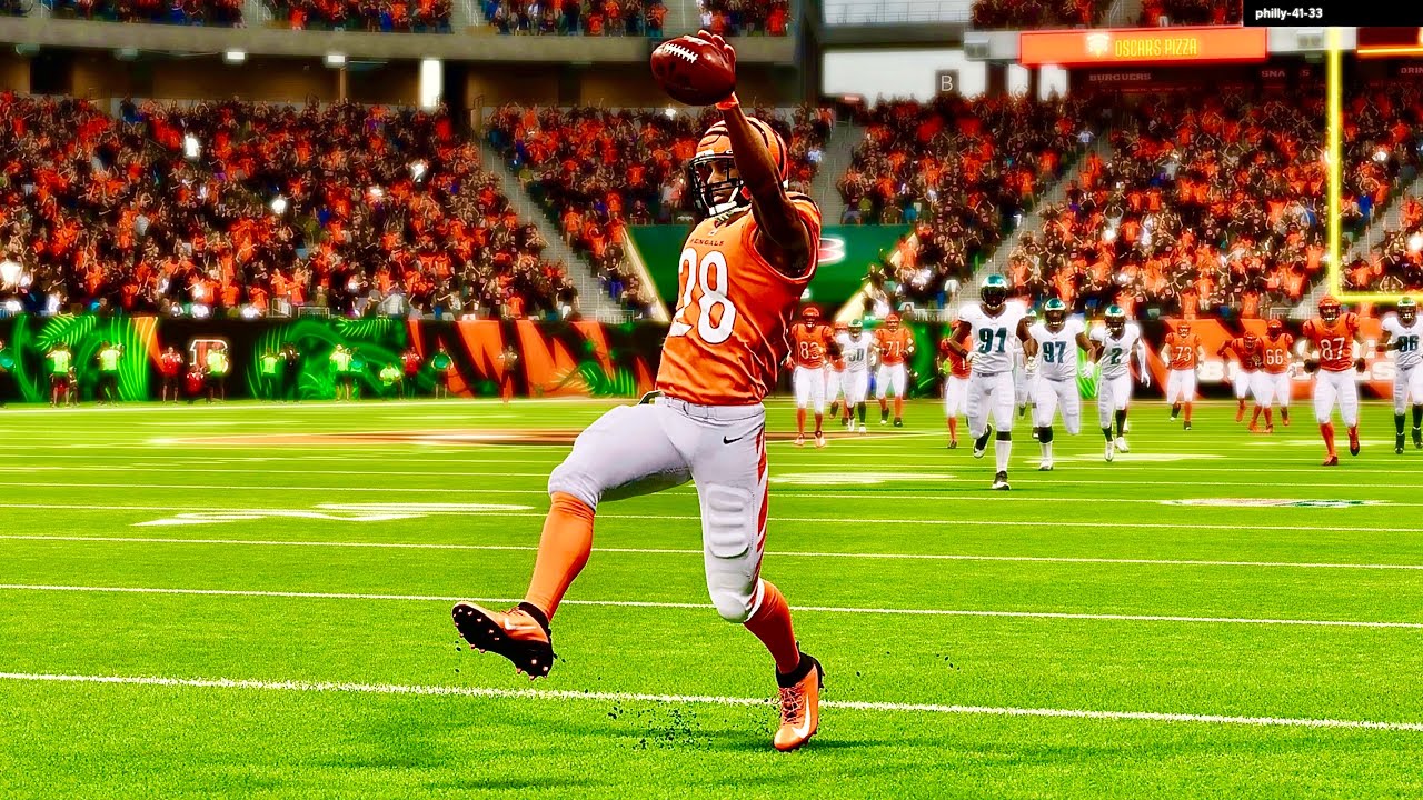MADDEN 22 HIGHLIGHT COMPILATION! INSANE HIGHLIGHTS AND BEST PLAYS