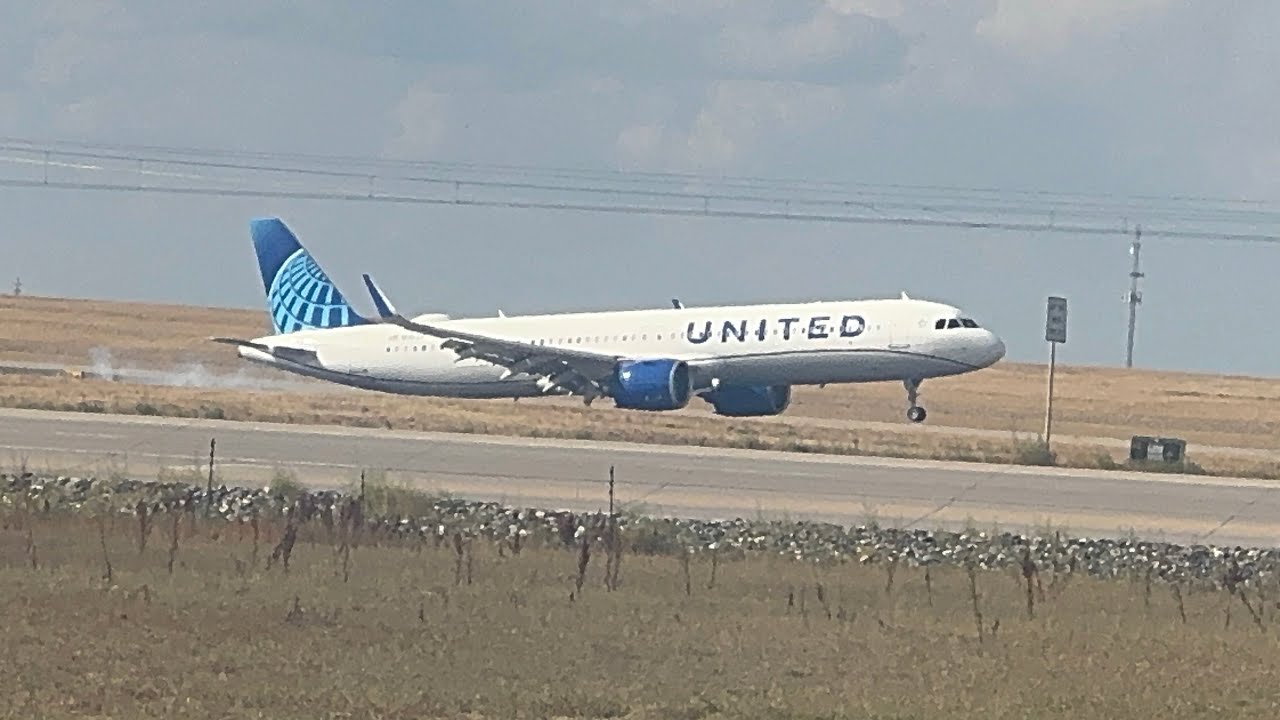 September 15, 2025: Plane Spotting at Denver International Airport 
