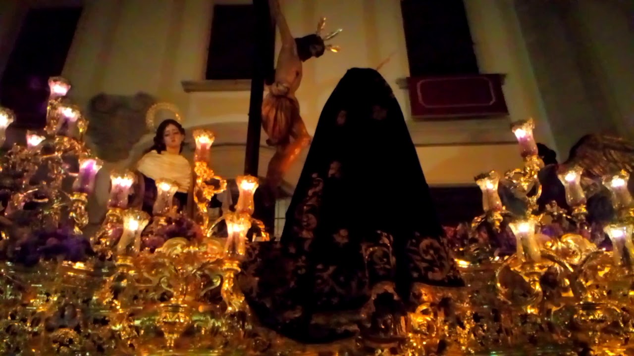 Santísimo Cristo de las Aguas en la calle Almirantazgo. Lunes Santo Sevilla 2019.