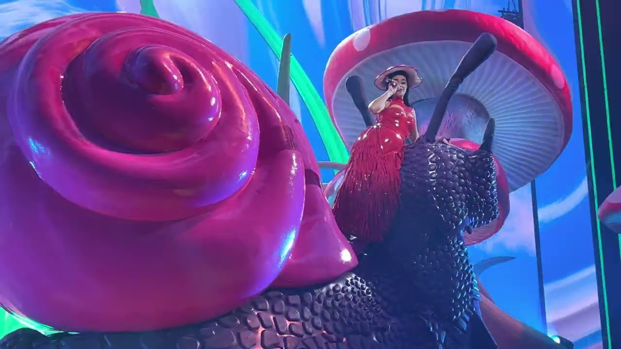 Katy Perry: Bon Appétit [Live 4K] (Las Vegas, Nevada - March 12, 2022)