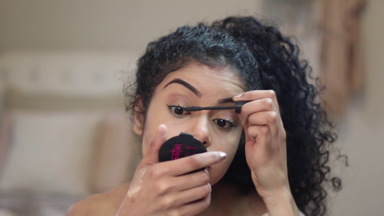 MAKE BÁSICA P/ ARRASAR NA FACULDADE