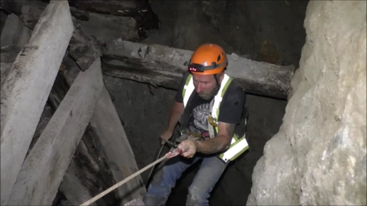 #164 Going 300 ft straight down  the Wesko shaft Part 2, aka Center Star Mine.