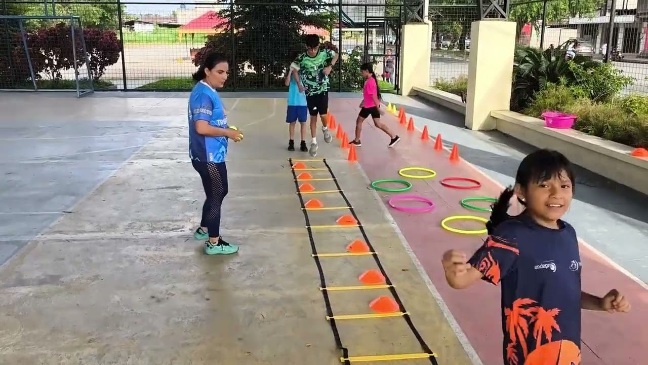 DESARROLLO PSICOMOTOR CON KIT SATHLETICS