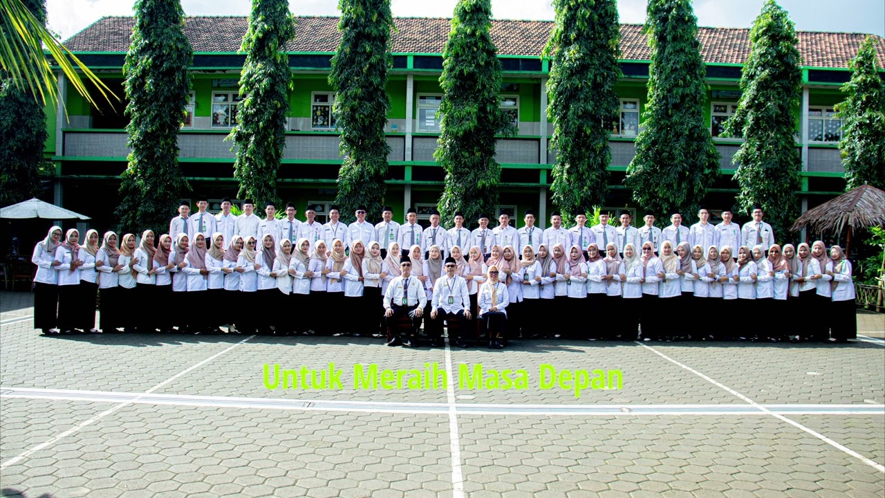 OFFICIAL LIRYC VEDEO (MARS MI MALIDA)