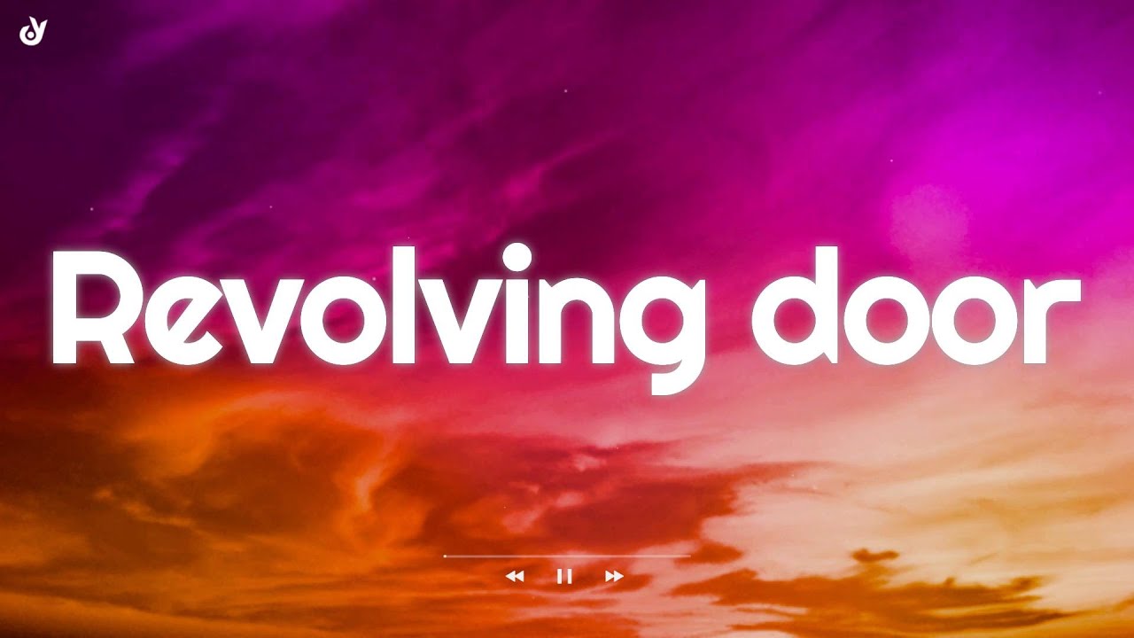 Tate McRae - Revolving door (Lyrics)
