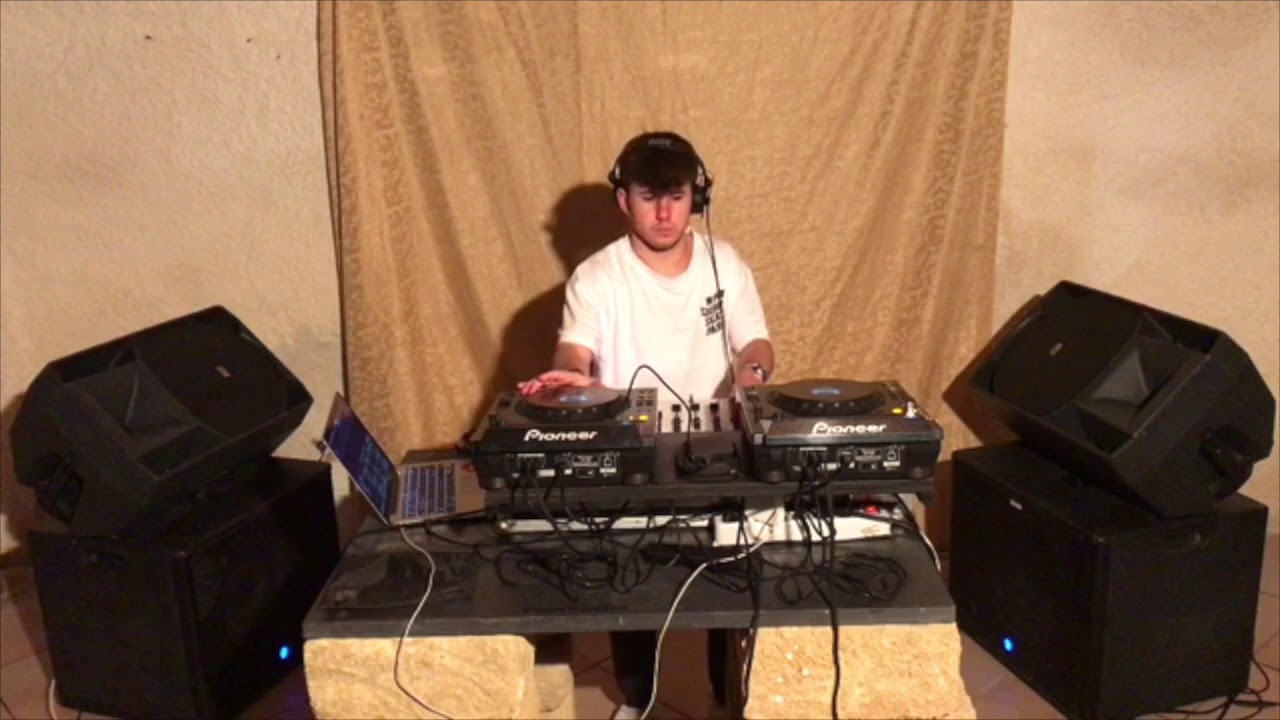Djset DEEP/TECH 2020