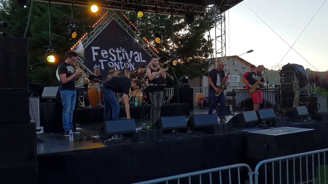 Les Monstros - Brass Band (3) Festival du Tonton 2018