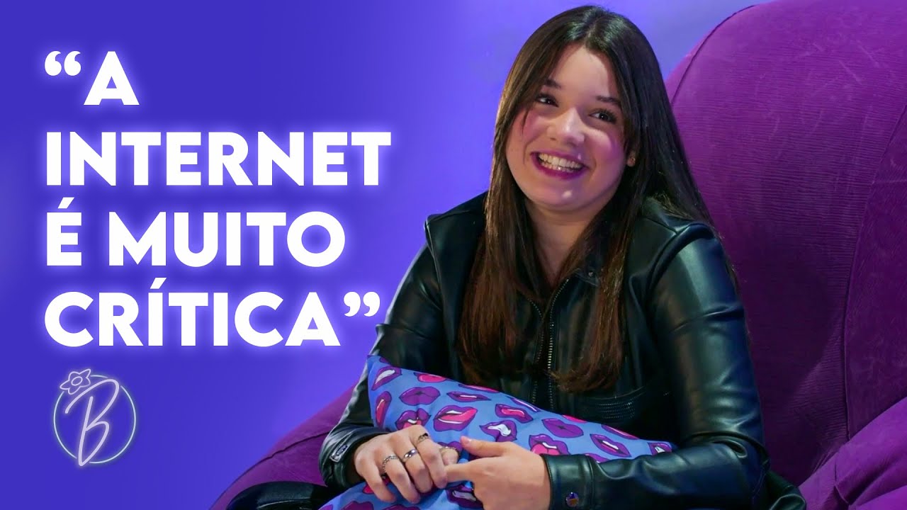 ATRIZ X INFLUENCIADORA | Giulia Benite - Cortes Blueberry