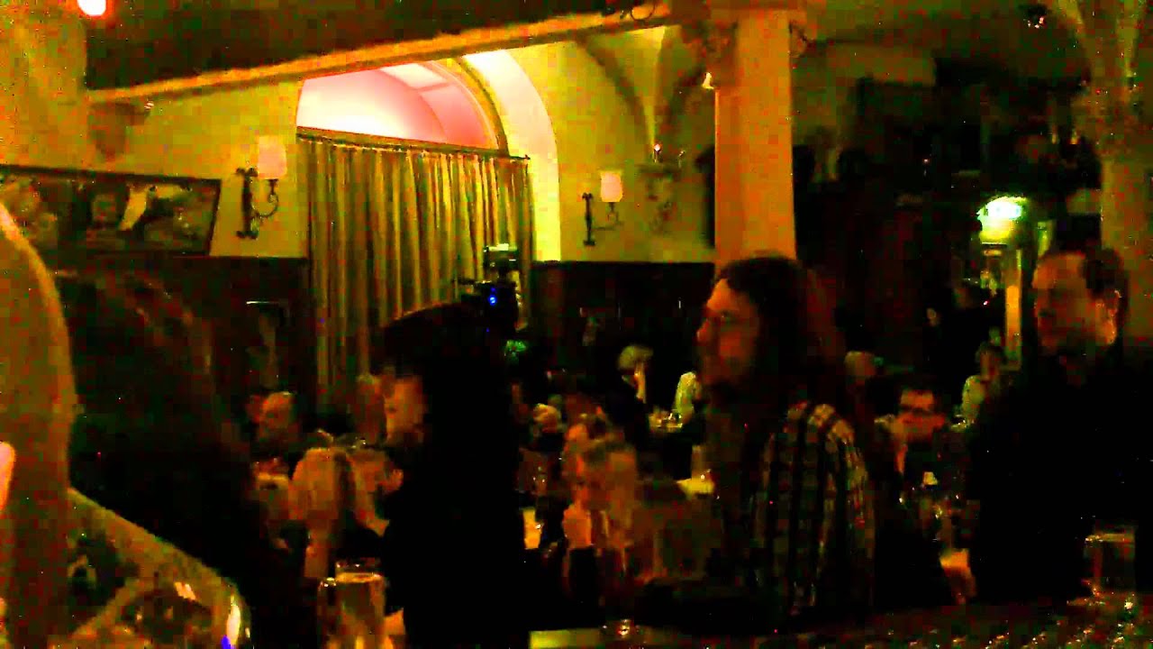 1 - Mighty Quinn (Cover) - Neighborhood - live im Stadtkeller - 2012