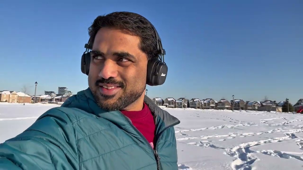 Winter Wonderland in Canada 🇨🇦 | Natural Snow Play & Scenic Snow-Covered Homes