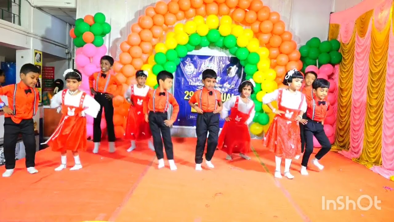 UKG students dance performance 1,2,3,4 get on the dance floor song💃👯‍♂️👯‍♀️👯