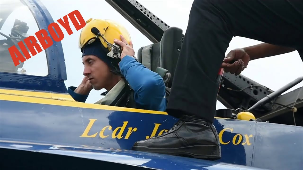 Blue Angel 4 &bull; Lt. Cmdr. Jim Cox &bull; Pursuit of Excellence Series