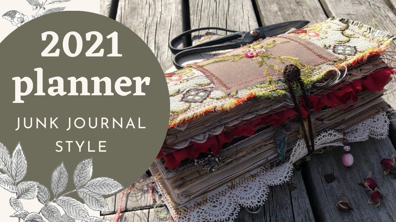 PLANNNER SETUP | Junk Journal Style Travelers Notebook and December Monthly