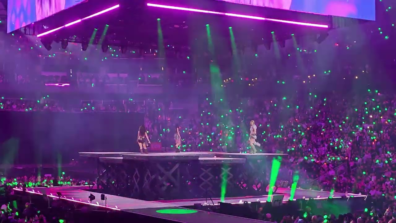 TWICE  - Takedown | 01/13/26 | This Is For World Tour, Seattle Day 1