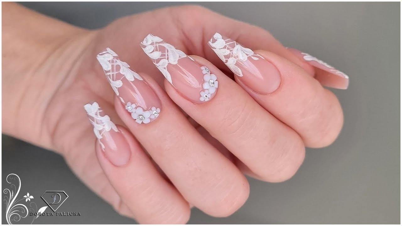 I'm in Love with this nails 😍 .Lace french nails. Bridesmaid nails. Gel back fill on my nails. 