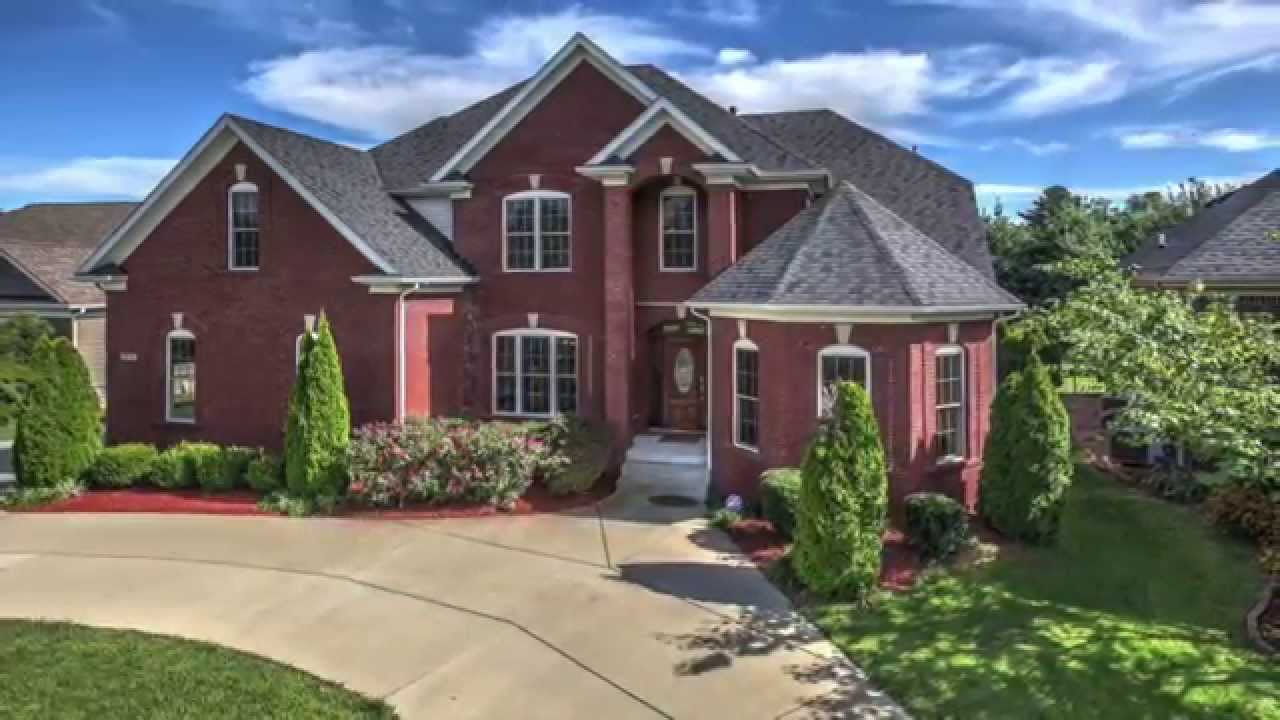 Louisville Area Home For Sale | 9510 Truscott Ct, Prospect, KY 40059