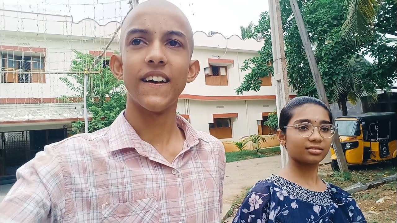 Nenu gundu chepinchukunna ra baabu My new look 😁