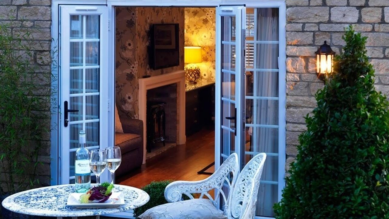The Crown Inn, Peterborough, United Kingdom | Travel With Kiara