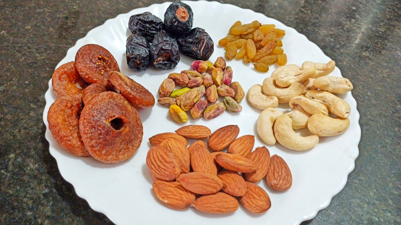 DRY FRUITS MILKSHAKE (winter recipe)