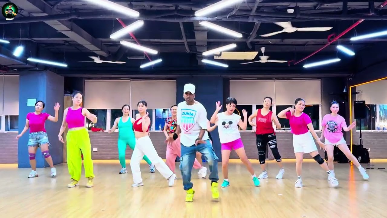 ĐỒNG DAO XINH GÁI | Em xinh say hi | Zumba Dance Fitness choreography Zinpawan Dance fitness #Vpop