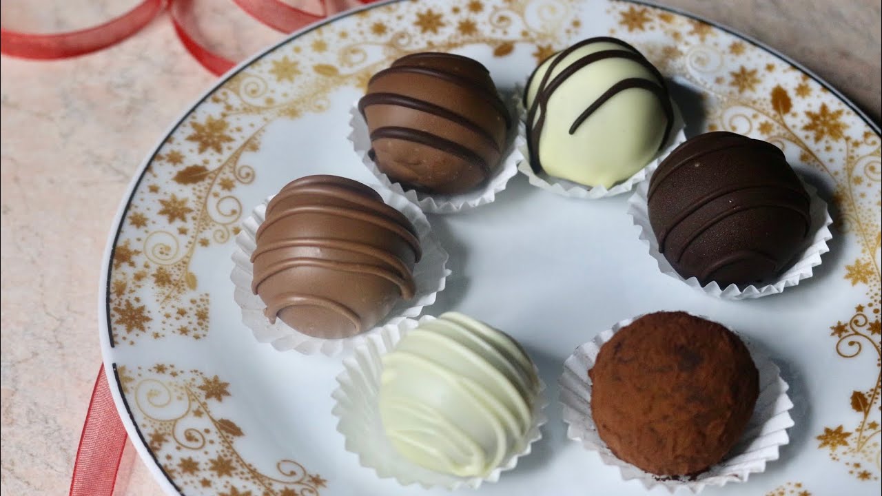 TARTUFINI AL CIOCCOLATO E RUM 🍫🍹CHOCOLATE AND RUM TRUFFLES