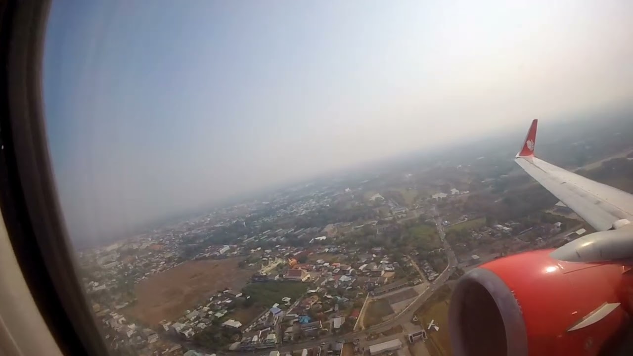 Thai Lion Air take off from PHS