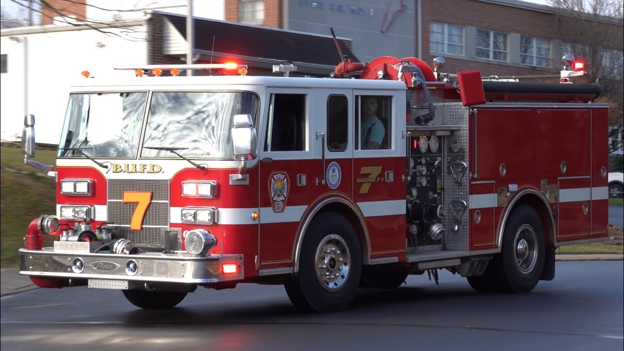 Birdsboro-Union Fire Department Engine 7-1 Responding 1/1/23