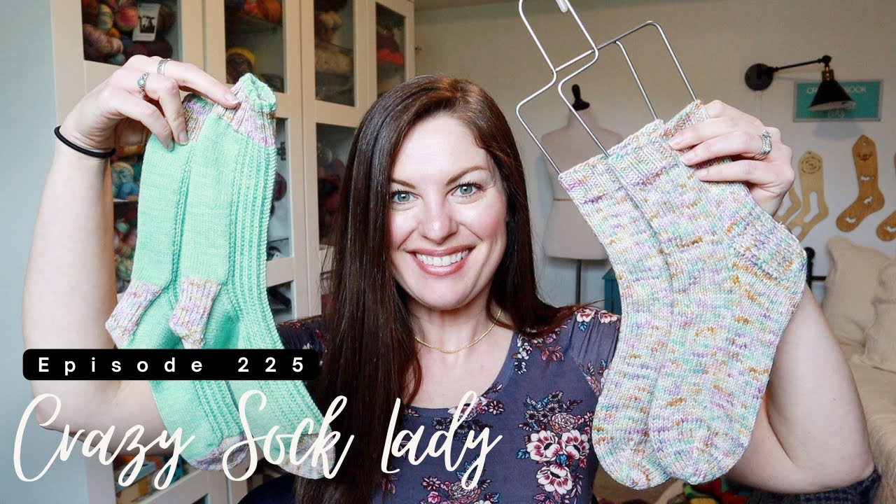 Episode 225 / Lots of socks ... nothing new there!
