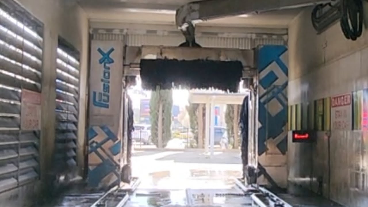 Jim Coleman Fusion X at Wagga Wagga car wash in Wagga Wagga, NSW
