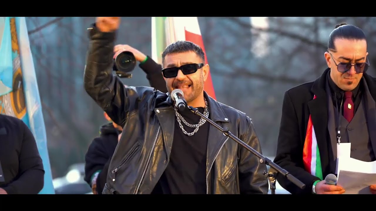 نسخه کامل راهپیمایی ۲۰۰ هزار نفری دوسلدورف با حضور خانواده های جاویدنامان و ٖستارگان صحنه موسیقی