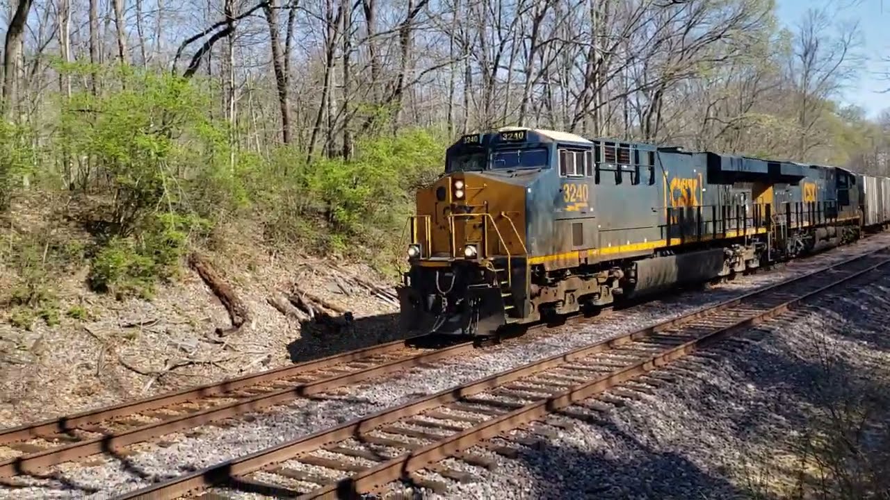 CSX M541 On  The Rails Above River Flooding.