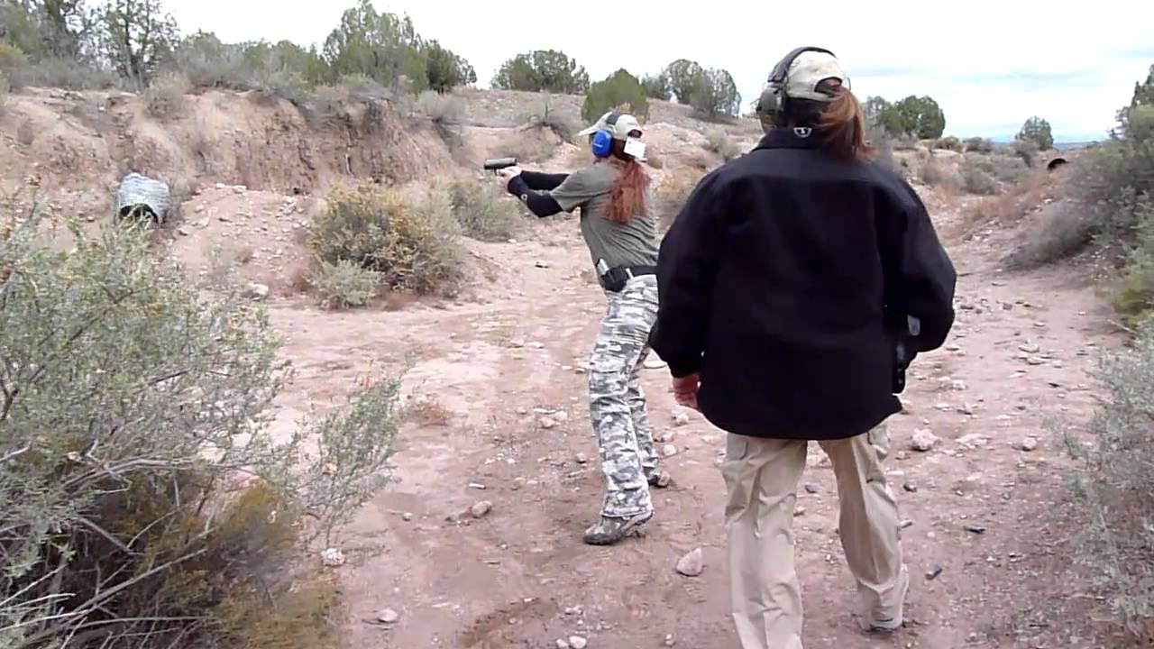 Ladies Pistol 250 Outdoor Live Fire Simulator the Donga
