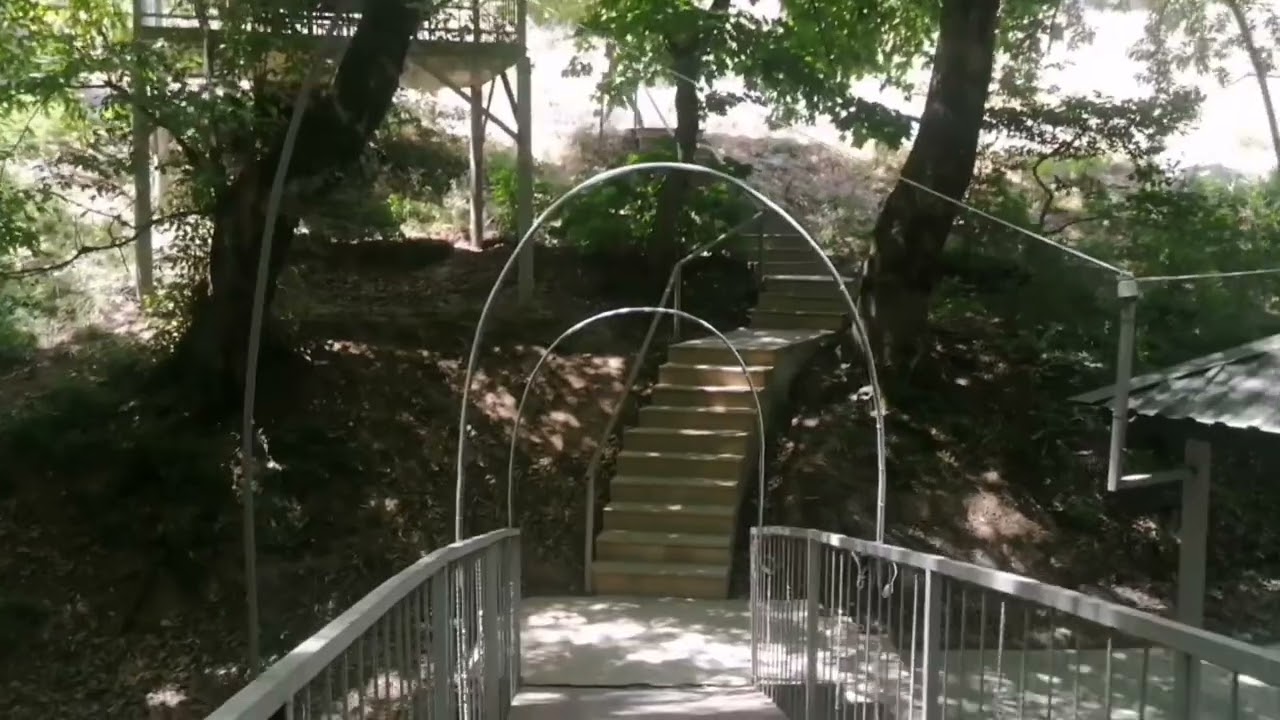 Cəlilabad rayon, Sadatlı kəndi. Kəhriz istirahət mərkəzi