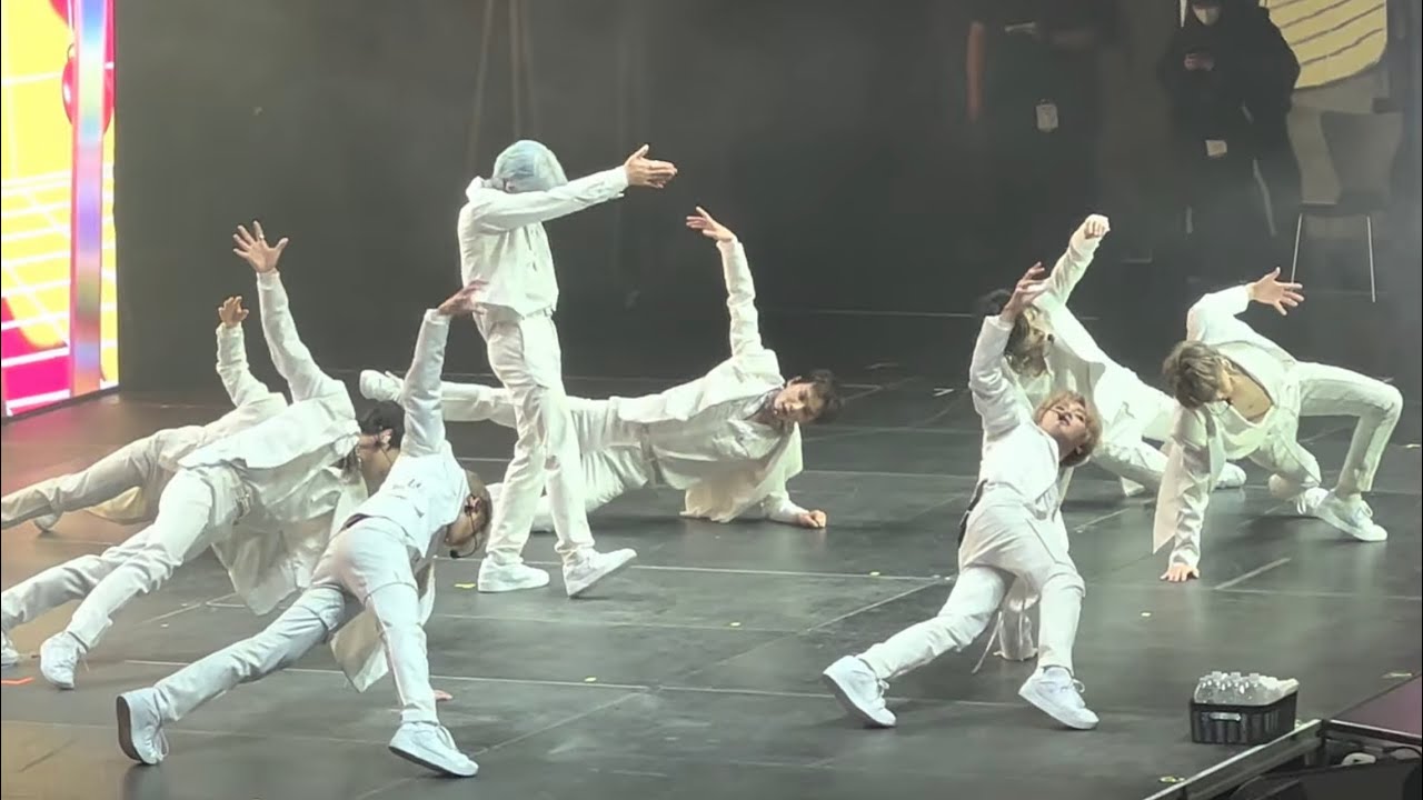 CHERRY BOMB | NCT 127 (엔시티 127) NEO CITY: THE LINK CHICAGO | 01/09/2023 | 4K