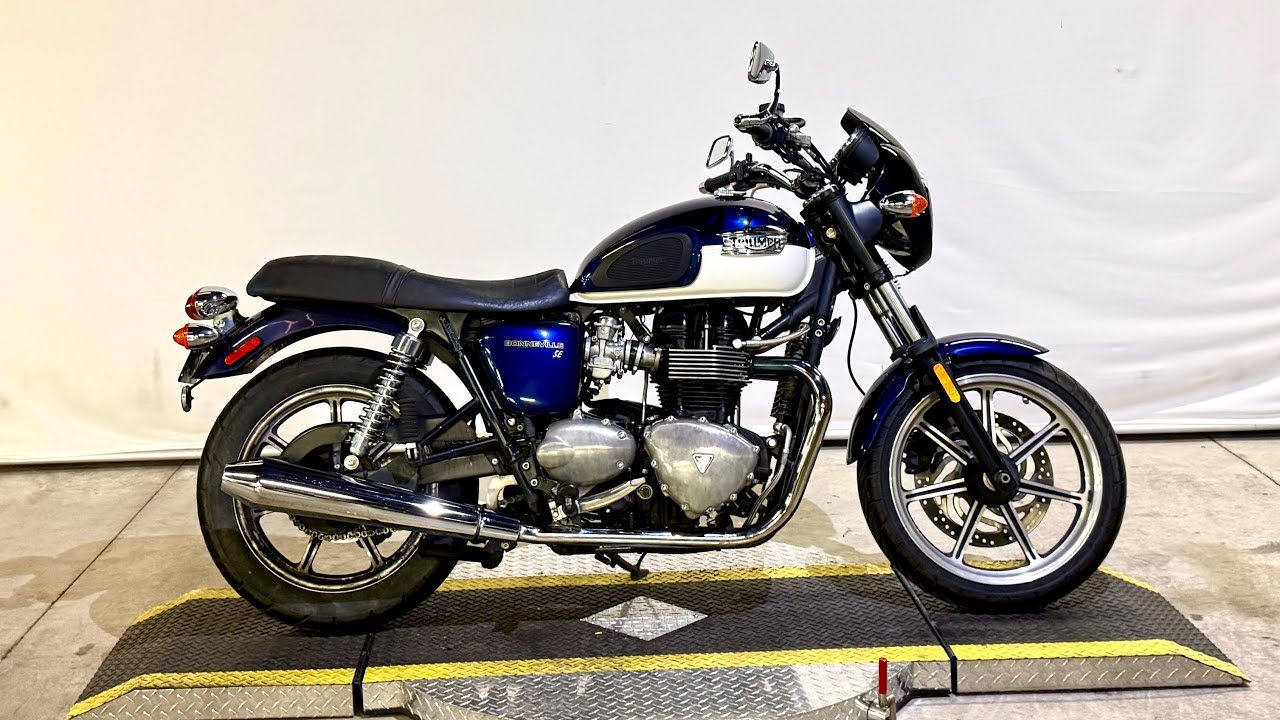 2011 Triumph Bonneville Standard