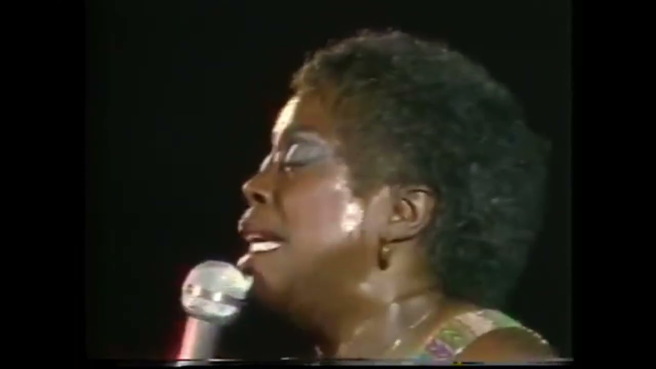 Sarah Vaughan sings Send in the Clowns (the most remarkable performance)