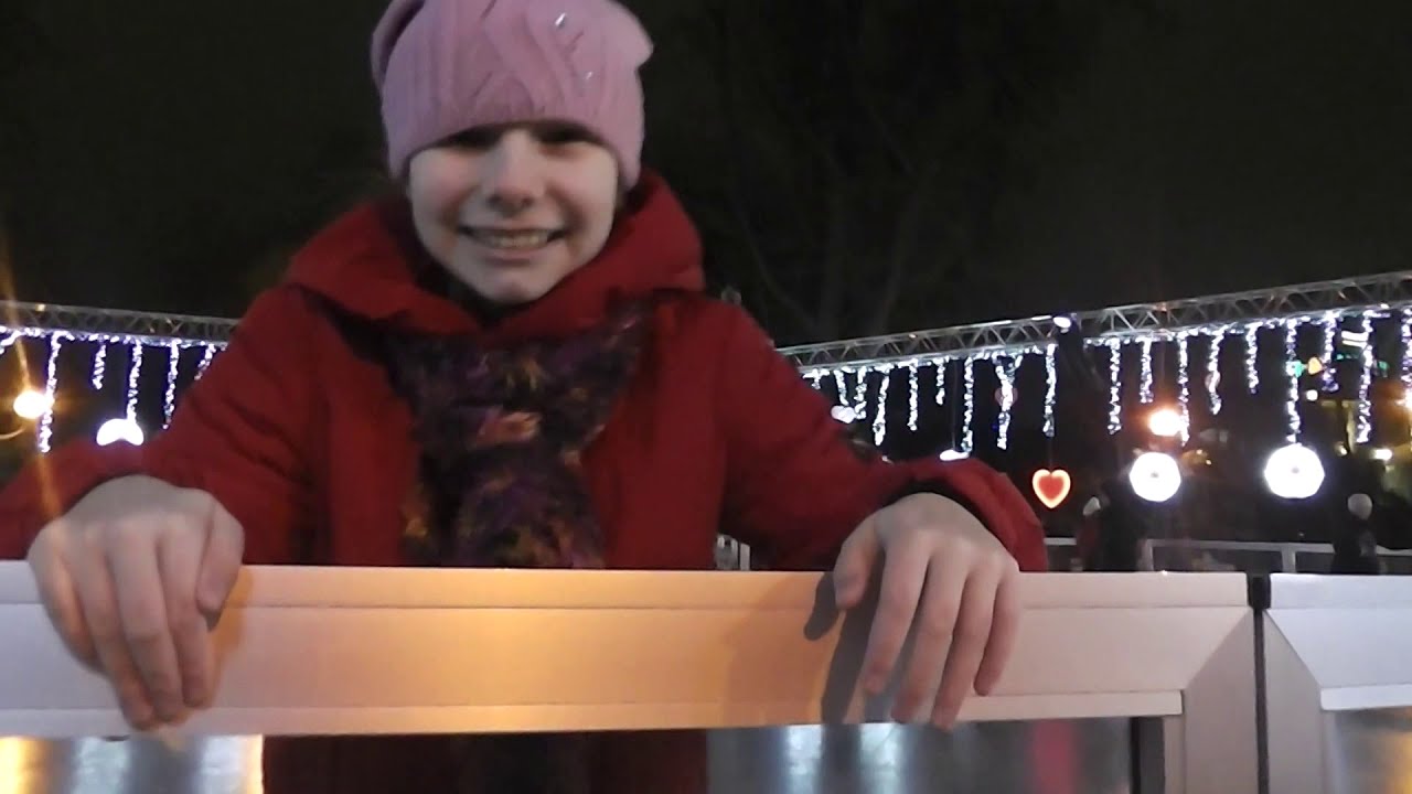Обзор Катков в Киеве. Парк Шевченко. In the park of Taras Shevchenko. The romantic Christmas rink.