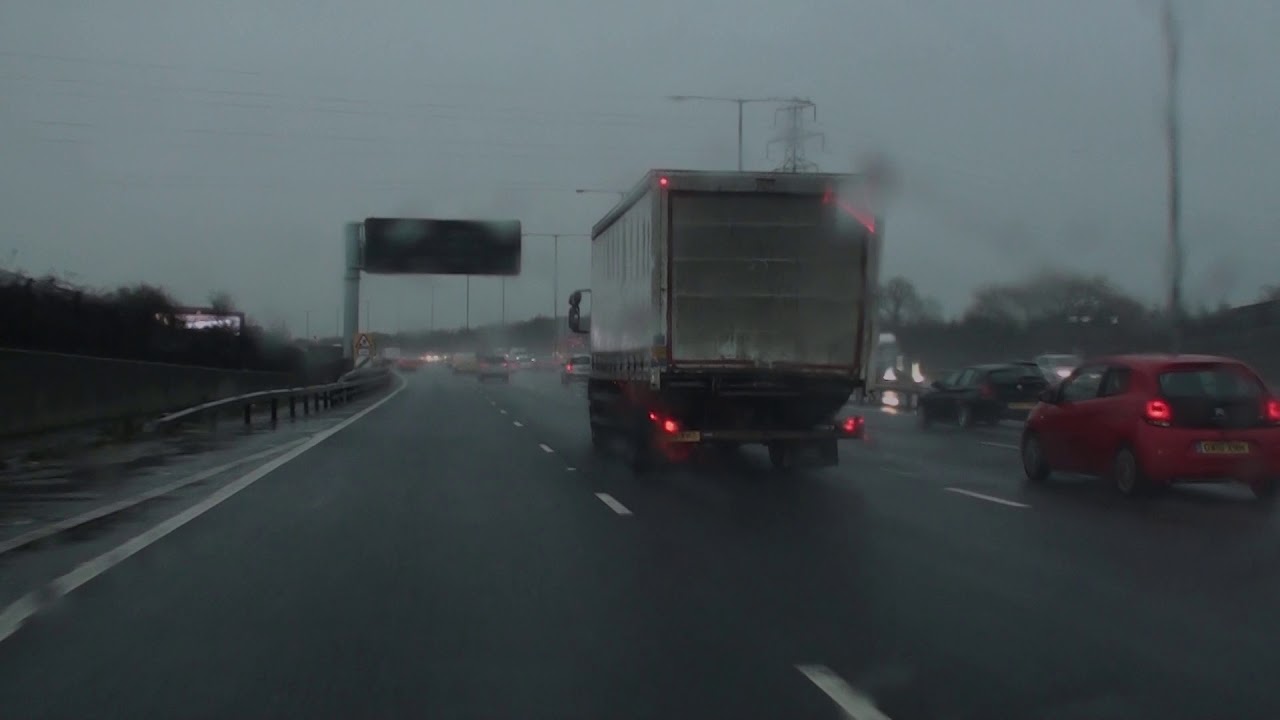 High Wycombe M40 Motorway to M3 Motorway In Rainy Weather January 2nd 2018