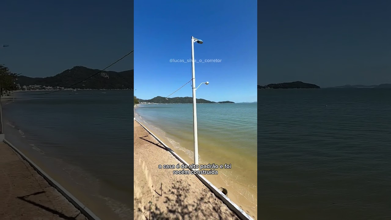 Casa Pé na Areia a Venda em Bombinhas - SC