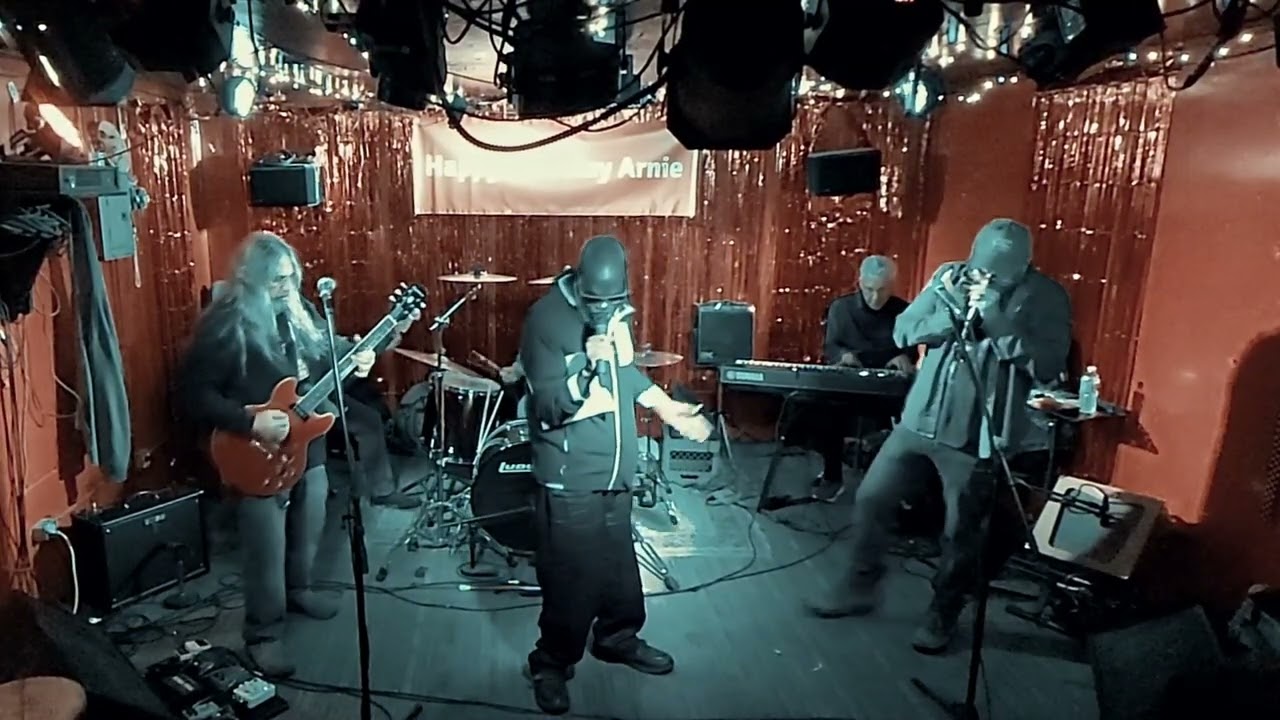 02 Blue Suede Shoes Jim Skinner