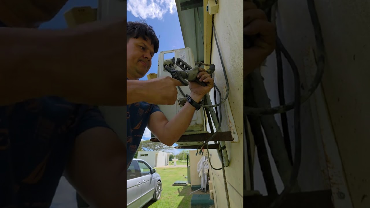 Reparación de pérdida de refrigerante a un aire acondicionado de 36000 btu. 