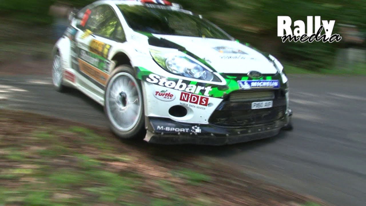 Ostberg nice powerslide! - ADAC Rallye Deutschland 2011 - Ford Fiesta WRC