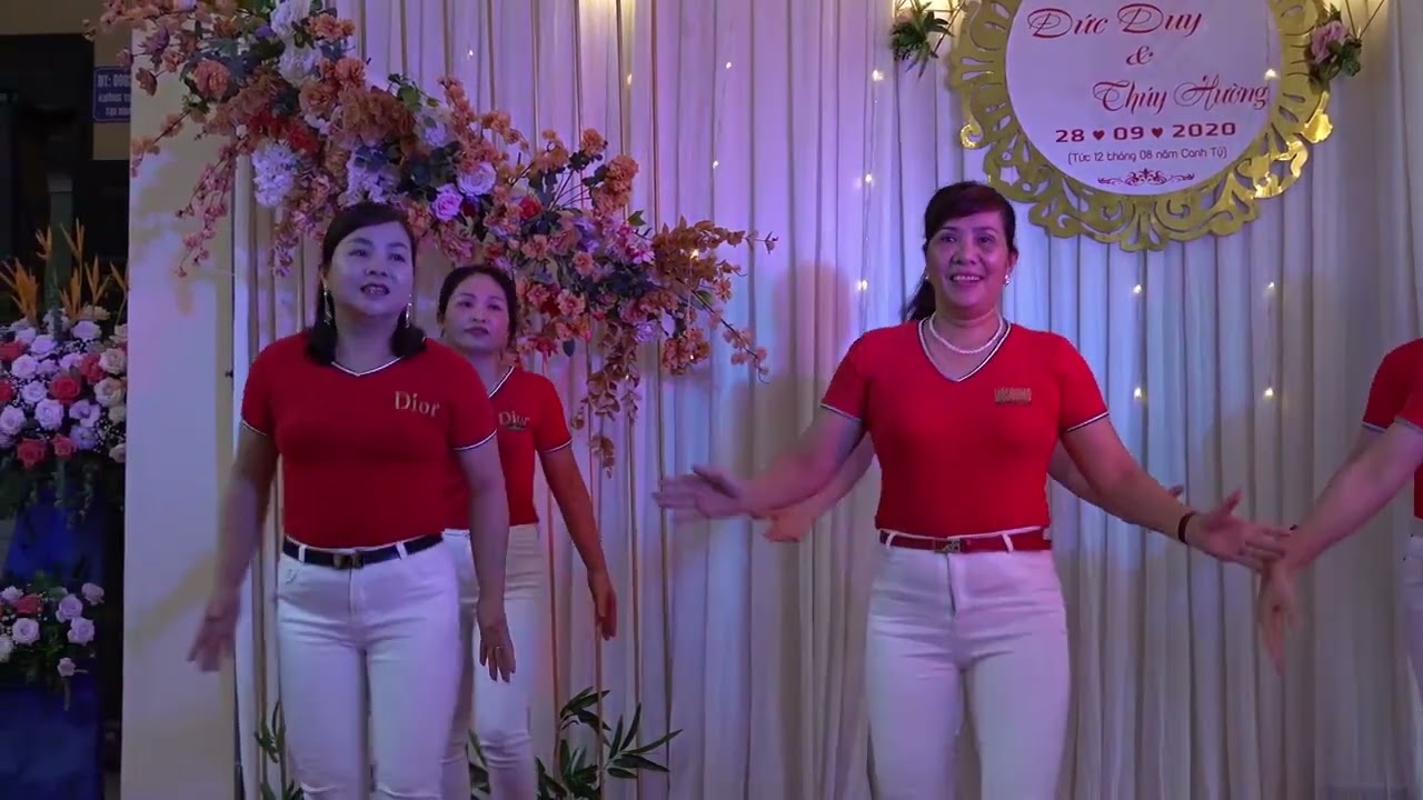 Nhạc nhẩy Thuyền hoa - tàu anh qua núi CLB dân vũ Linh đông 4, Tiền Phong, Vĩnh Bảo, Hải Phòng